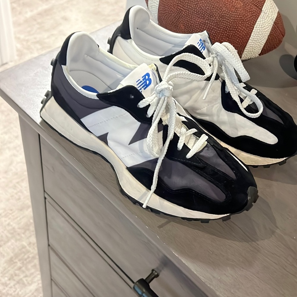 New balance 327